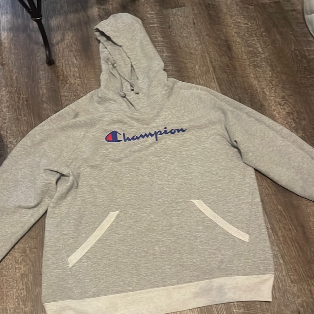 Champion pullover